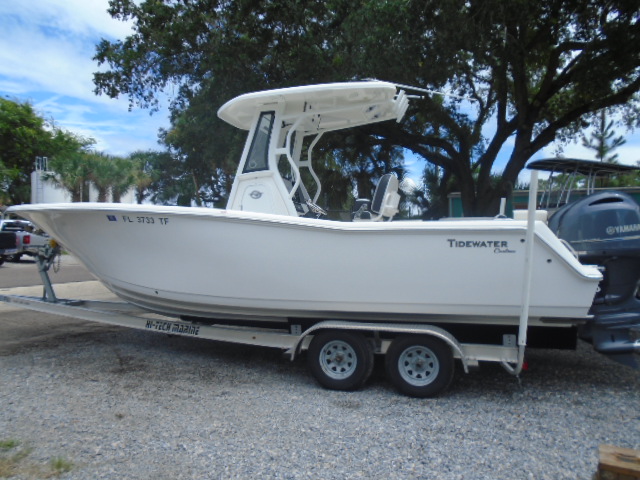 2022 Tidewater 256 LXF