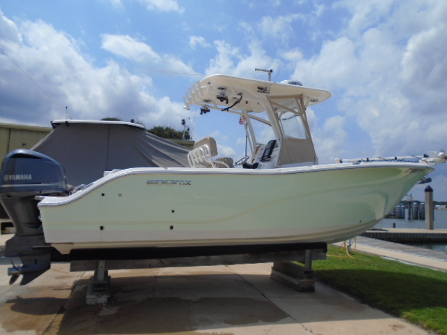 2018 Sea Fox 266 Commander