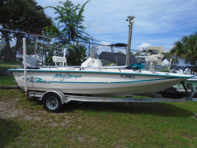 2001 Key Largo 186 Bay